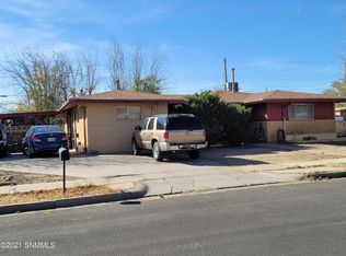 910 Calle Del Encanto, Las Cruces, NM 88005
