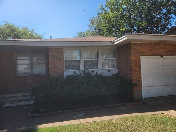 2nd image of 1216 NW Carroll Dr