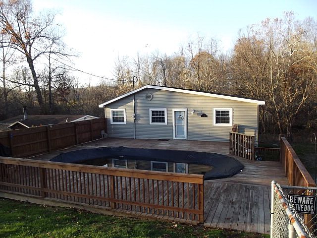 1st image of 87 Riverview Ave