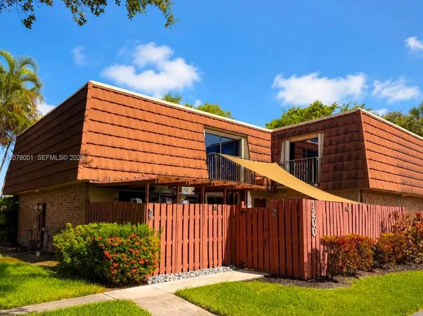 1200 SW 118th Ter #1200, Fort Lauderdale, FL 33325