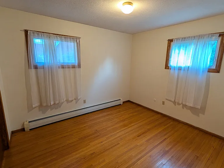 601 Clifford St #1 — Photo 8