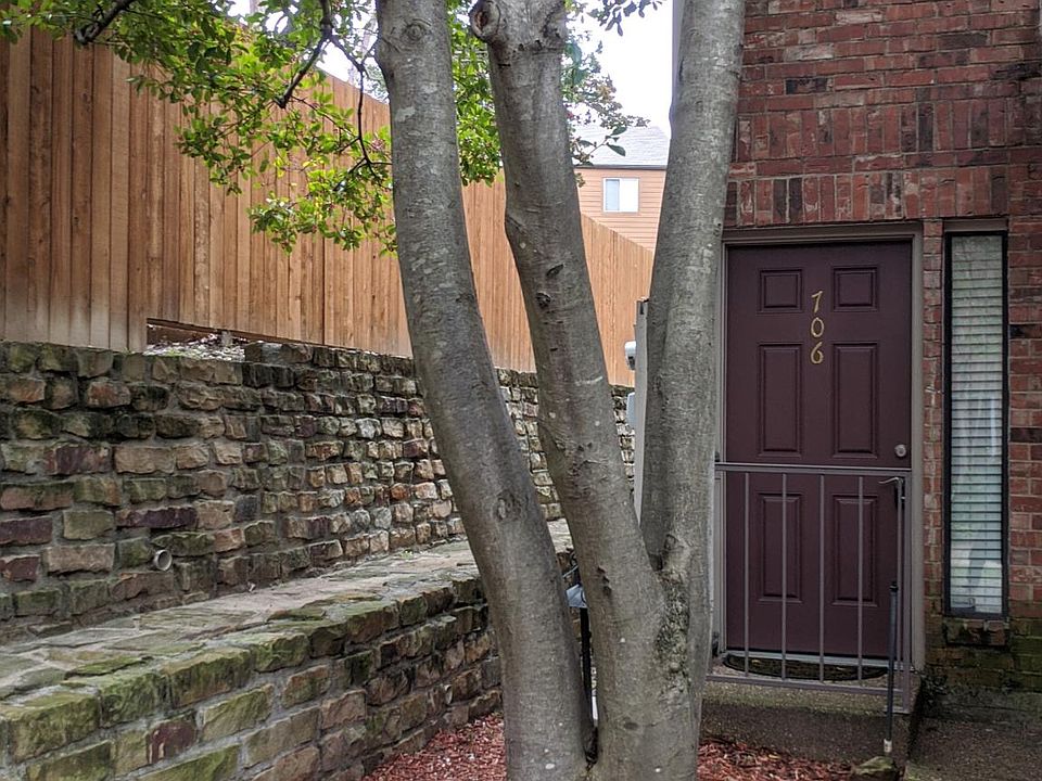 Charming front door area. End unit provides additional privacy