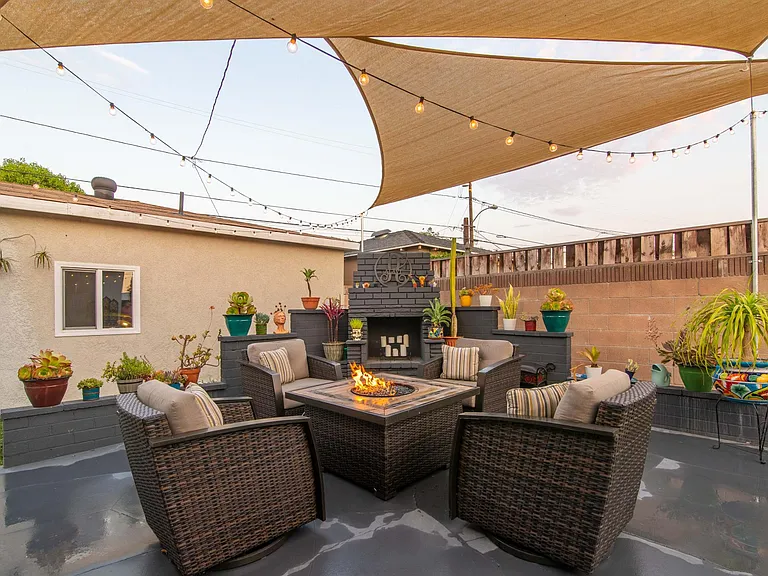 3820 Clark Ave — Photo 27