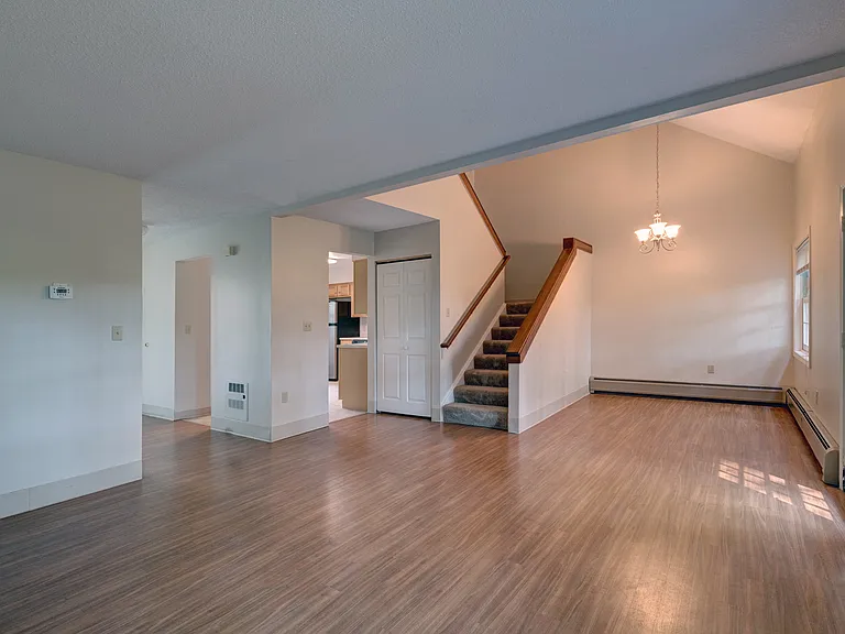 Mariner's Hill Apartments — Photo 12