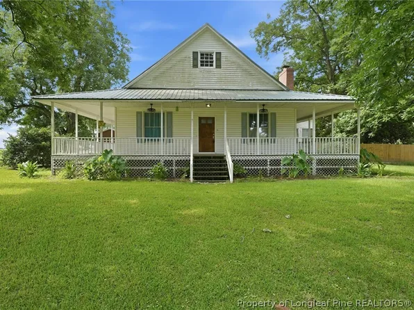 5480 State Highway 71 N, Maxton, NC 28364
