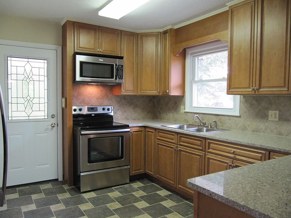 1st image of 3013 Harold Ct