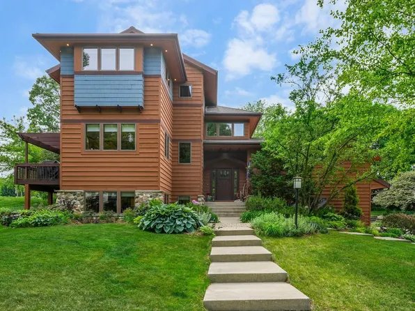3081 Edenberry St, Fitchburg, WI 53711