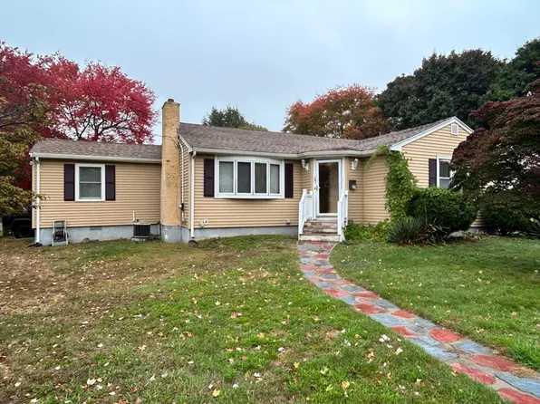 27 Evans Rd, Stoneham, MA 02180