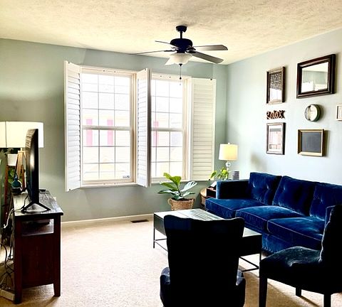 Main floor living room
