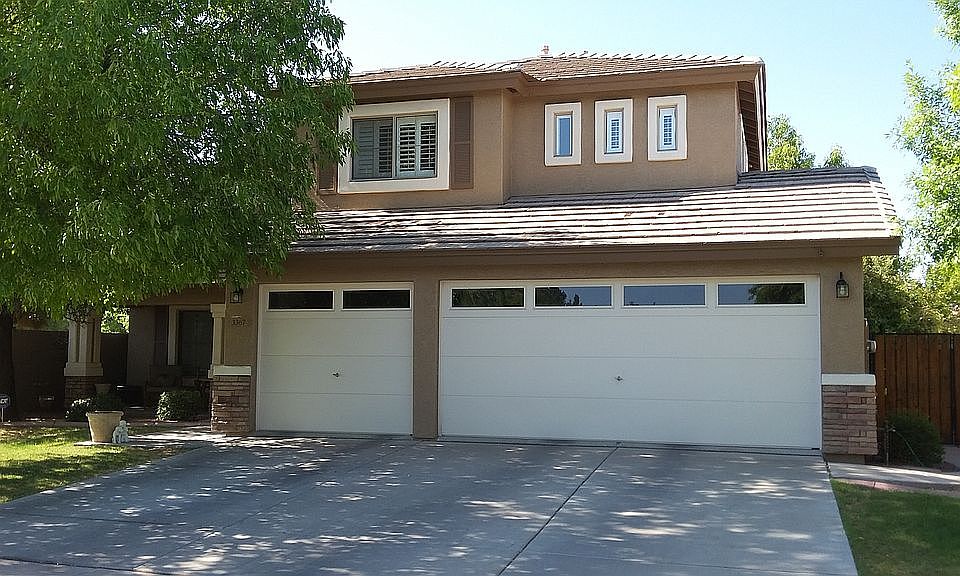 1st image of 3367 E Park Ave