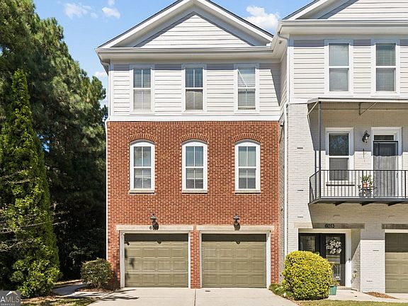 2nd image of 6015 Brookside Oak Cir