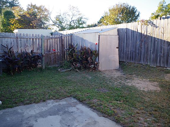 2nd image of 4465 Belair Dr Suite 4