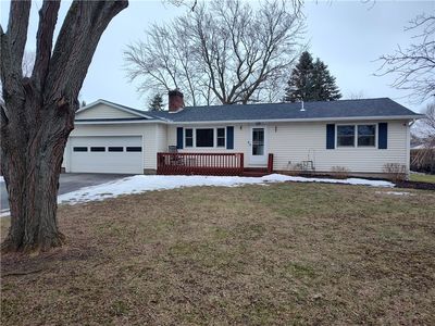 51 Mary St, Phelps, NY, 14532