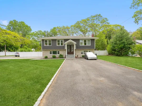 1295 Ocean Avenue, Bohemia, NY 11716