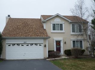 1807 Rampart Ct, Naperville, IL 60565