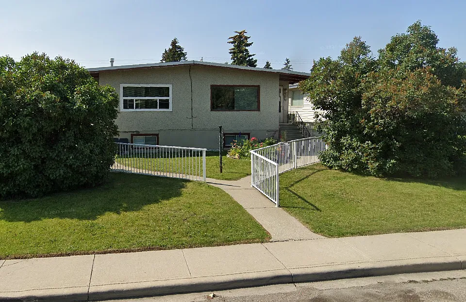 617 68th Ave SW #LOWER