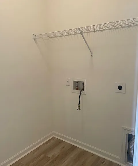 808 Wylie Ct — Photo 19