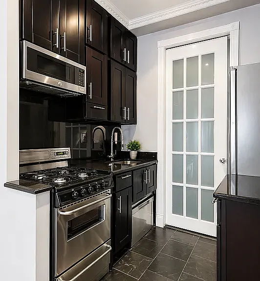 338 E 100th St #B1C — Photo 6