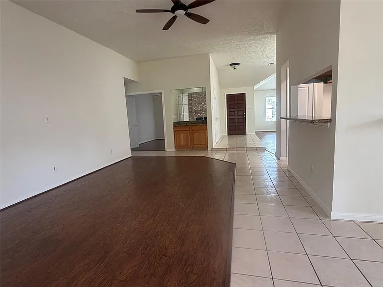 3806 Carya Cir — Photo 15
