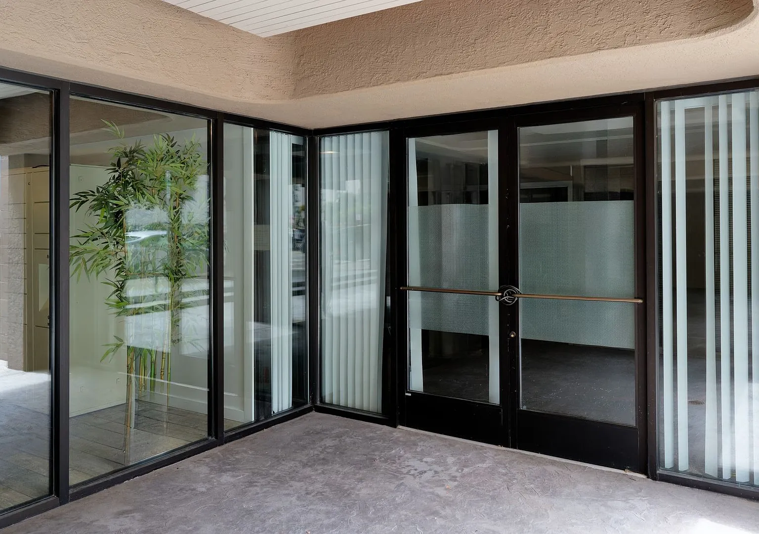 LakePark Apartments — Photo 2
