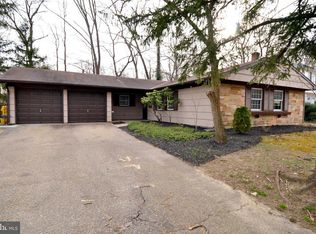 1720 Swinburne Ave, Crofton, MD 21114