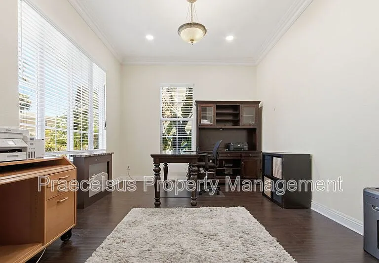 2792 Camphor Ct — Photo 17