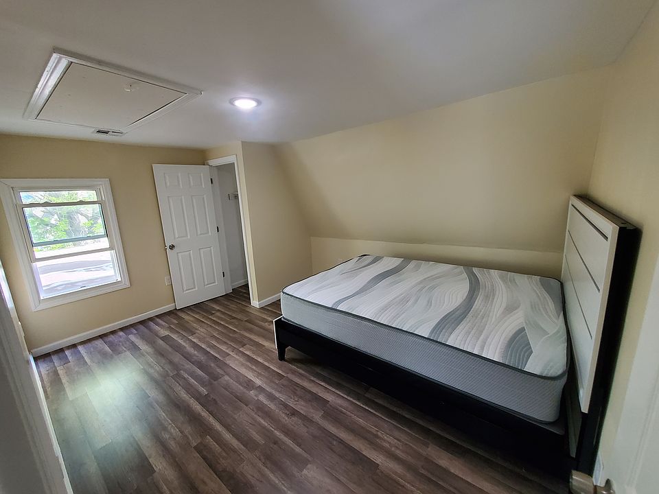 1st image of 120 N 17th St Floor 3
