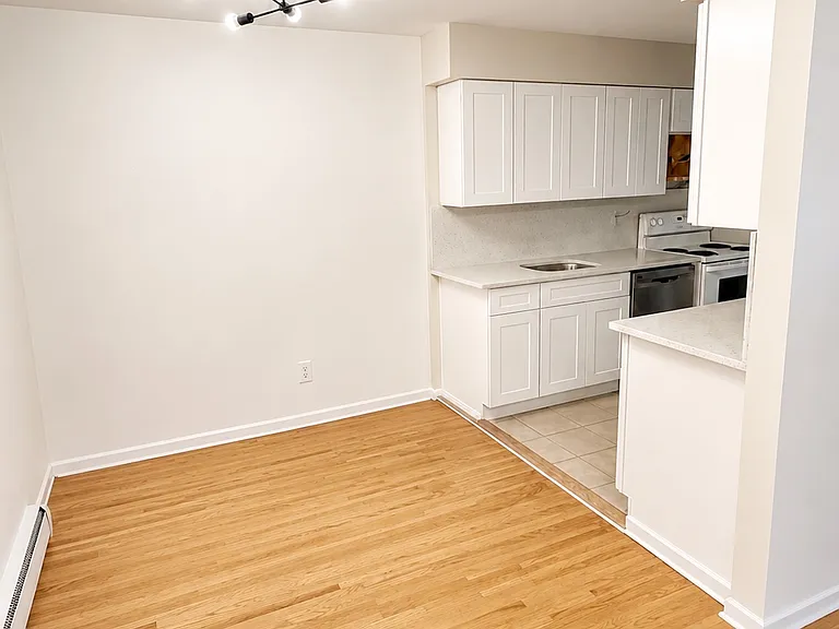 782 Tuckahoe Rd #C — Photo 3