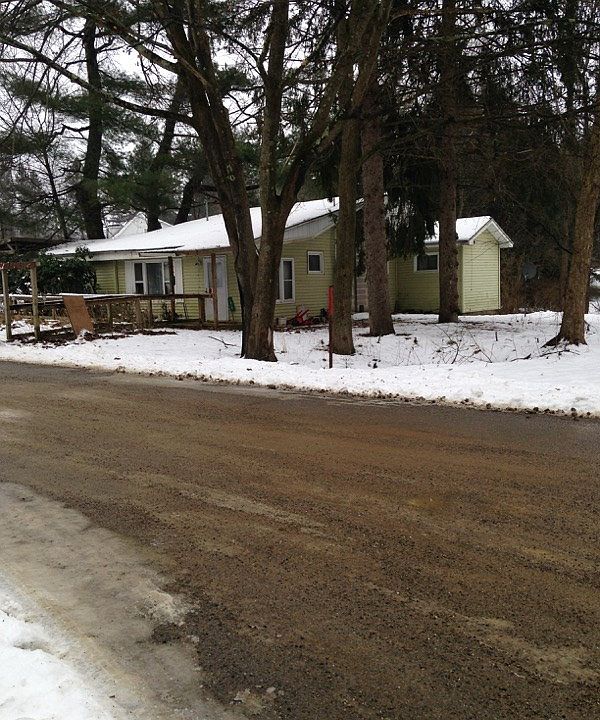 2nd image of 1816 Old Route 322