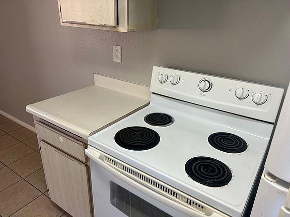 4th image of 4344 41st St APT 1