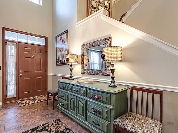 4th image of 3403 Sonoma Cir