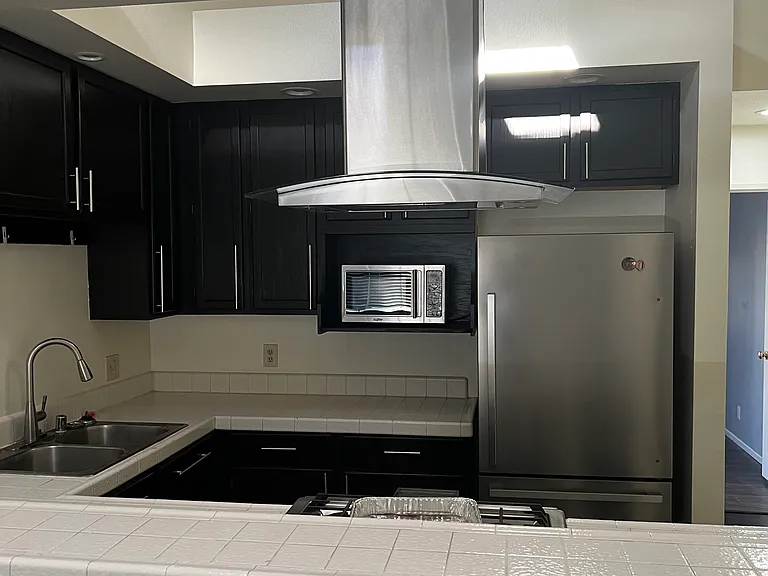 210 E Plymouth St — Photo 6