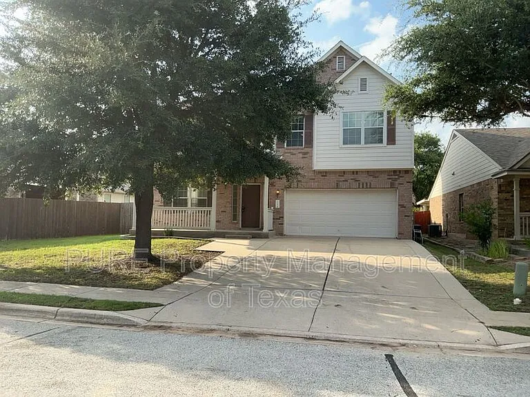 1215 Alpine Mountain Dr — Photo 2