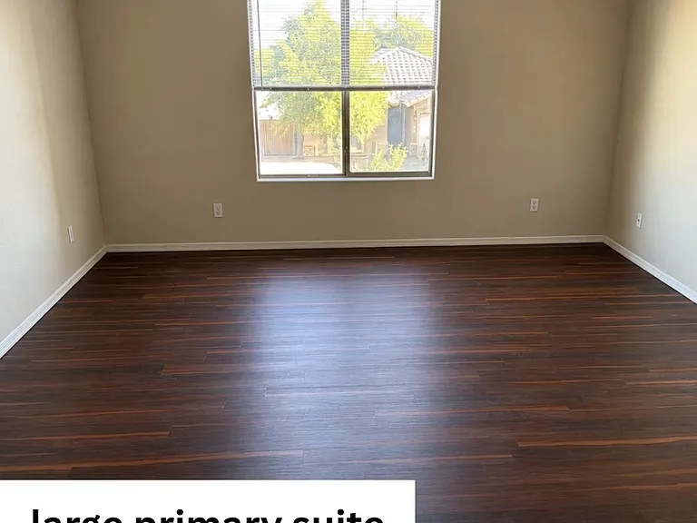 25258 W Jackson Ave — Photo 6
