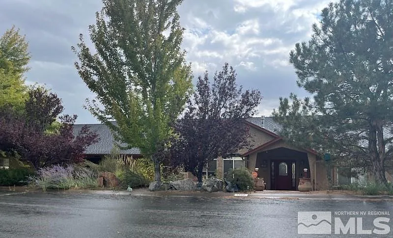 1229 Buzzys Ranch Rd photo 1