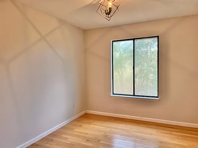 118 Beverly Drive - 1 — Photo 4