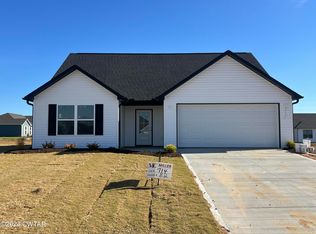 82 Pennystone Cv, Three Way, TN 38343