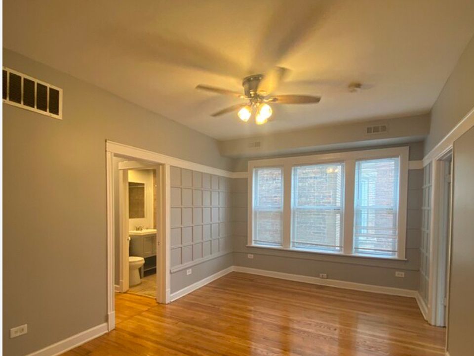 2nd image of 610 E 71st St