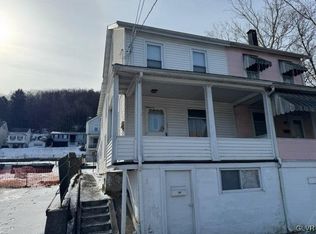 247 W Railroad St, Nesquehoning, PA 18240