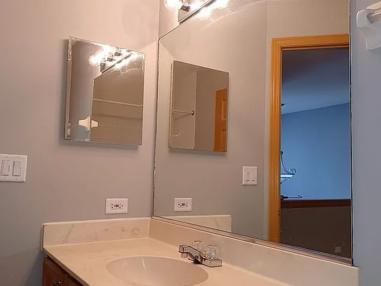 2476 Amber Ln — Photo 23