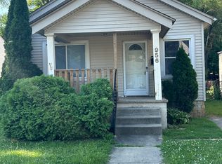 956 E Meyers Ave, Hazel Park, MI 48030