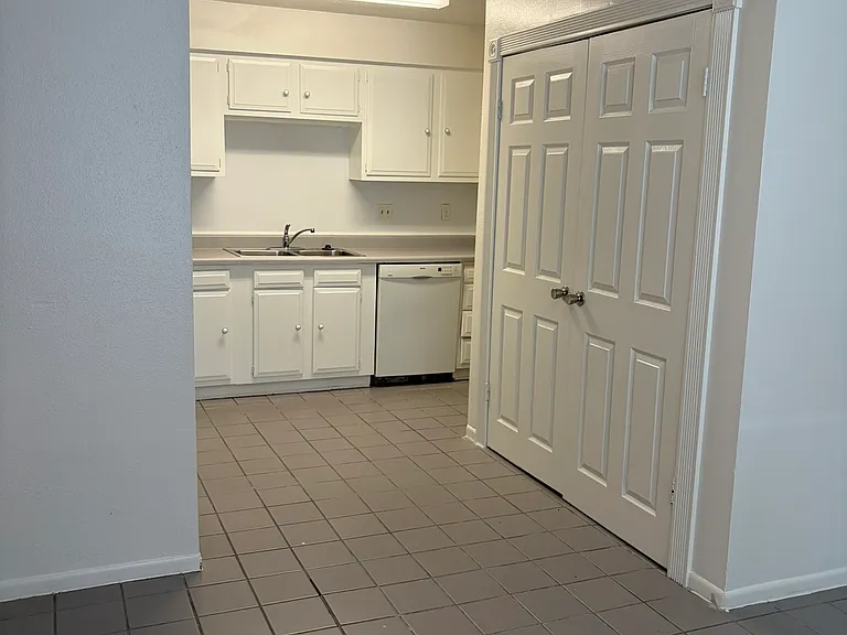 3746 Laura Leigh Ln — Photo 6
