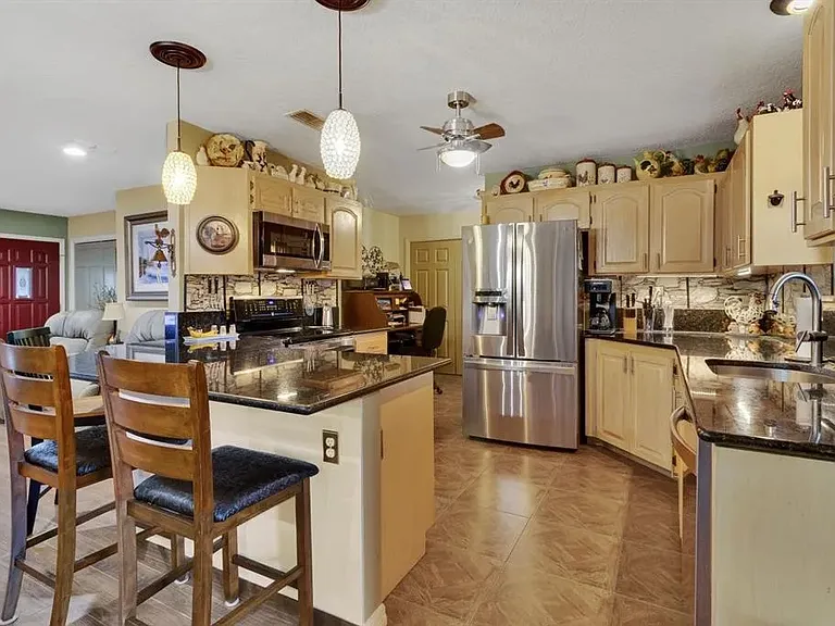 1730 Edna Dr — Photo 10