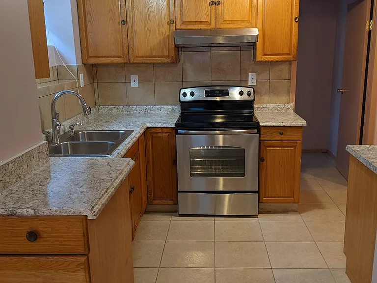 4610 S Holden St #B — Photo 3
