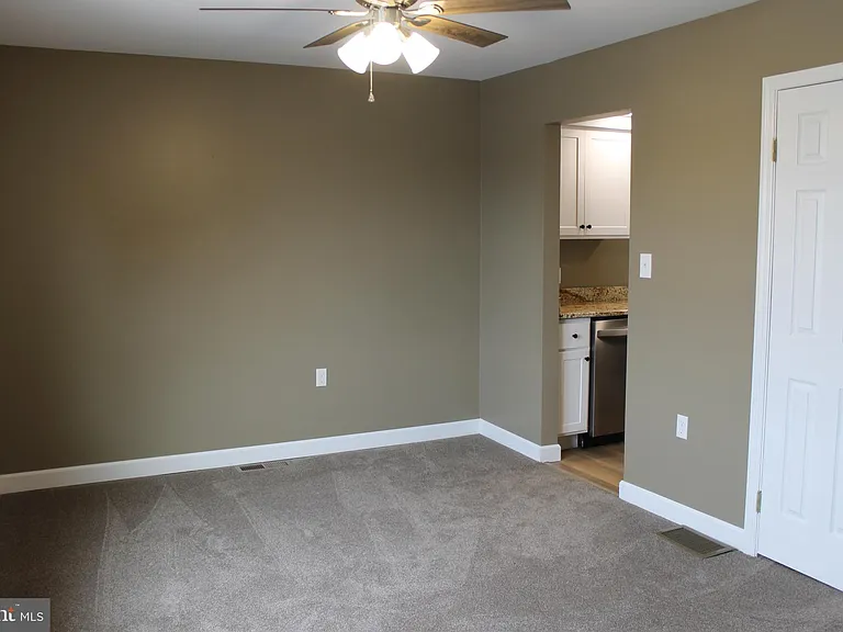 2620 Mountain Ln — Photo 19