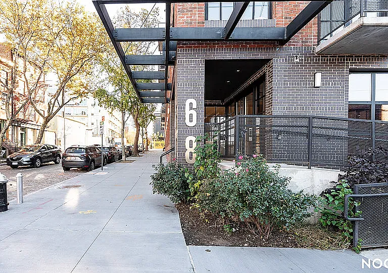 68 Gold St #5P — Photo 23