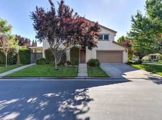 1250 Dabbler Ln, Roseville, CA 95747