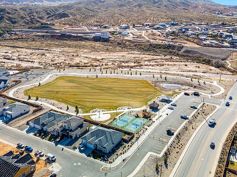 440 S Riverbed Dr — Photo 21