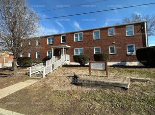 901 N 16th St APT 204, Kansas City, KS 66102