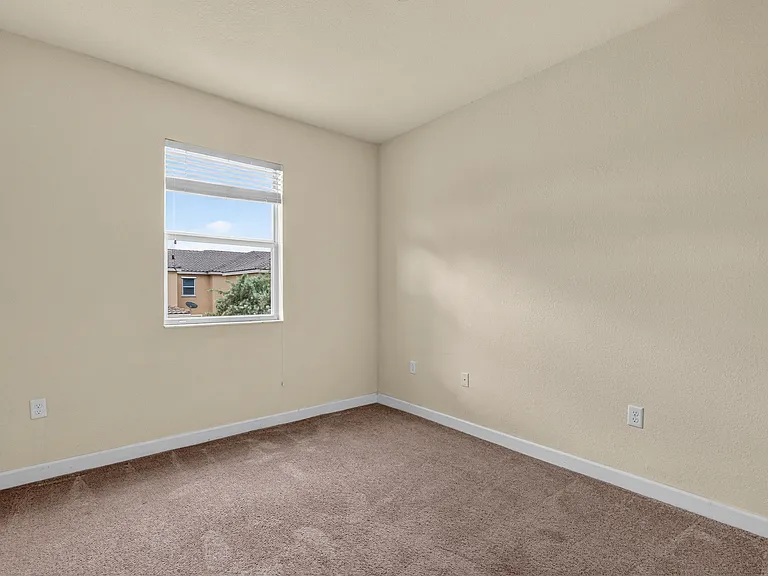 17094 SW 95th Ter — Photo 16